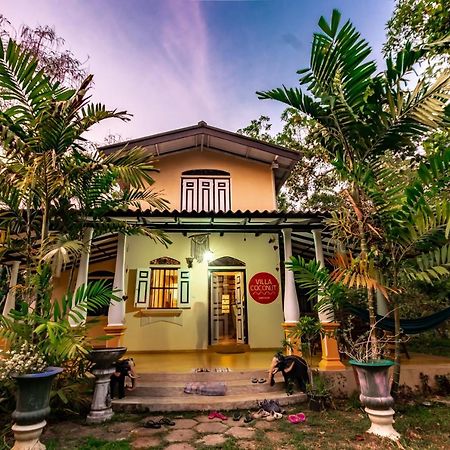 Coconut Villa ميديغاما إيست المظهر الخارجي الصورة